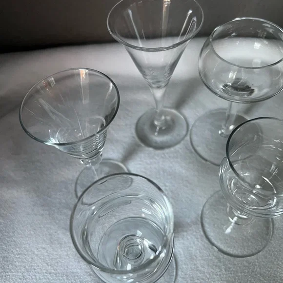 vintage Royal Bavarian Crystal cordial glasses. - Picture 8 of 12